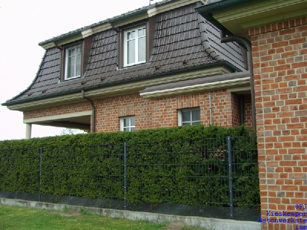 BV: in Greffen / Gesimsteile