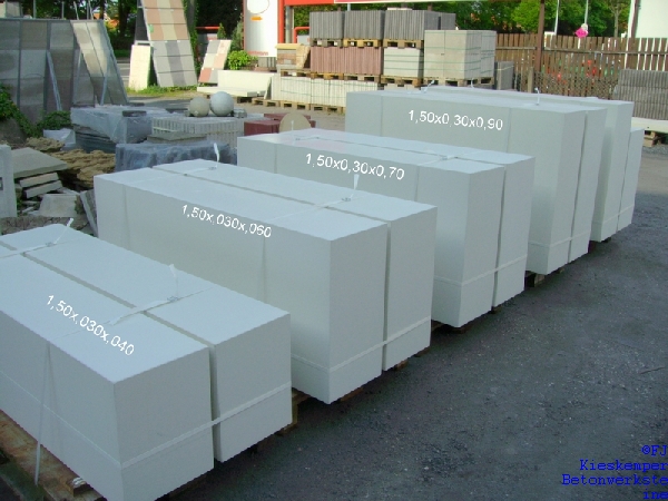 Sichtbetonquader in weiß