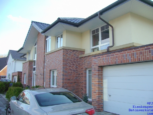 Sonderteile  sandsteinfarbig glatt - BV: in Ahlen