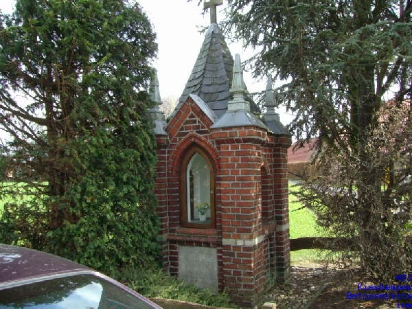 Sichtbeton - Profiltürmchen auf Bildstock