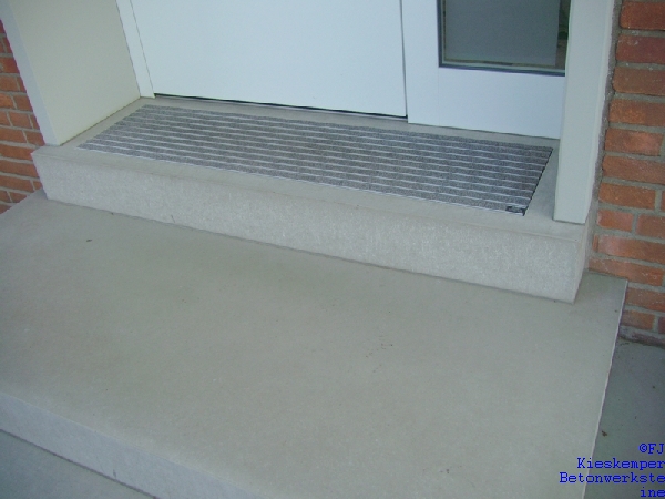 ...mit eingearbeitetem Mattenrahmen